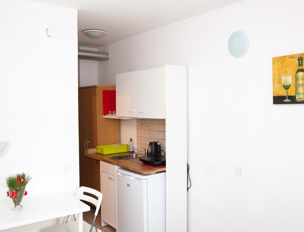 Larocca Studio Apartments Piran Room photo